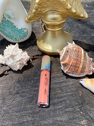SKIN | GLOSSY LIPPIE